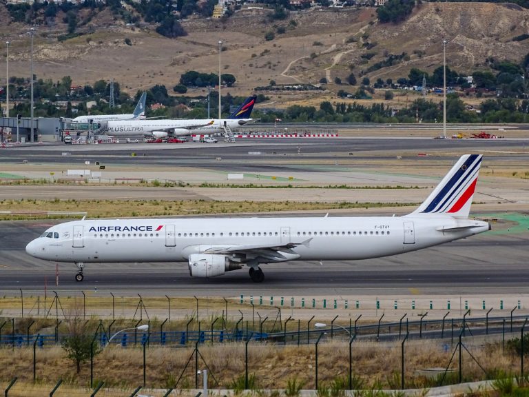 Air France : Quelles sont les tailles de bagages acceptées ?