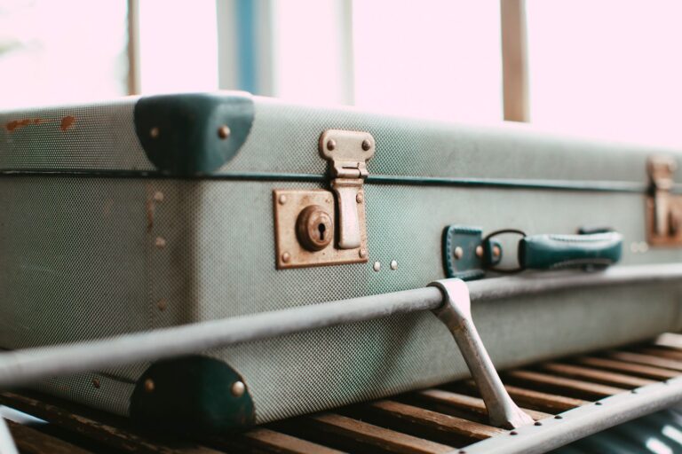 Transparence envolée : comment éviter les mauvaises surprises liées aux frais et au traitement des bagages ?