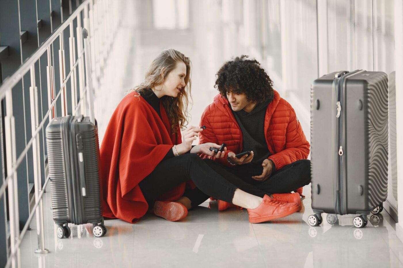 Comment l&rsquo;intelligence artificielle transforme les bagages motorisés et ce que cela change pour le voyageur