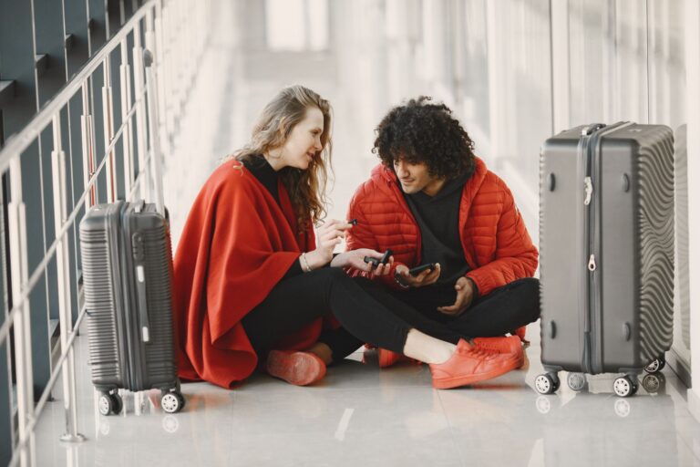 Comment l&rsquo;intelligence artificielle transforme les bagages motorisés et ce que cela change pour le voyageur
