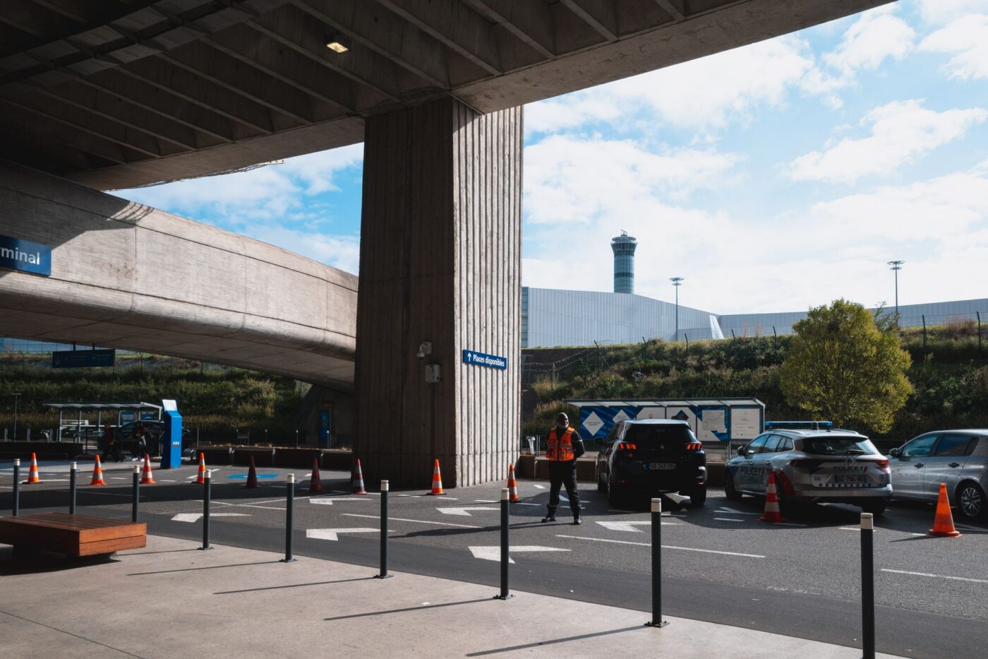 Embarquement et identité numérique : comment utiliser France Identité à l&rsquo;aéroport